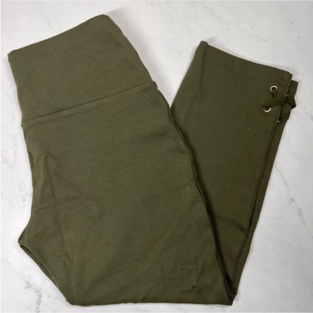 Athena Marie capri length